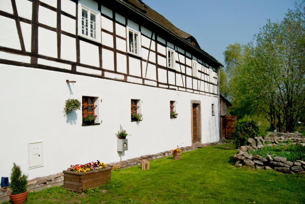 Dom Przyslupowy Educare -Agroturystyka Slow Food Свєрадув-Здруй Екстер'єр фото